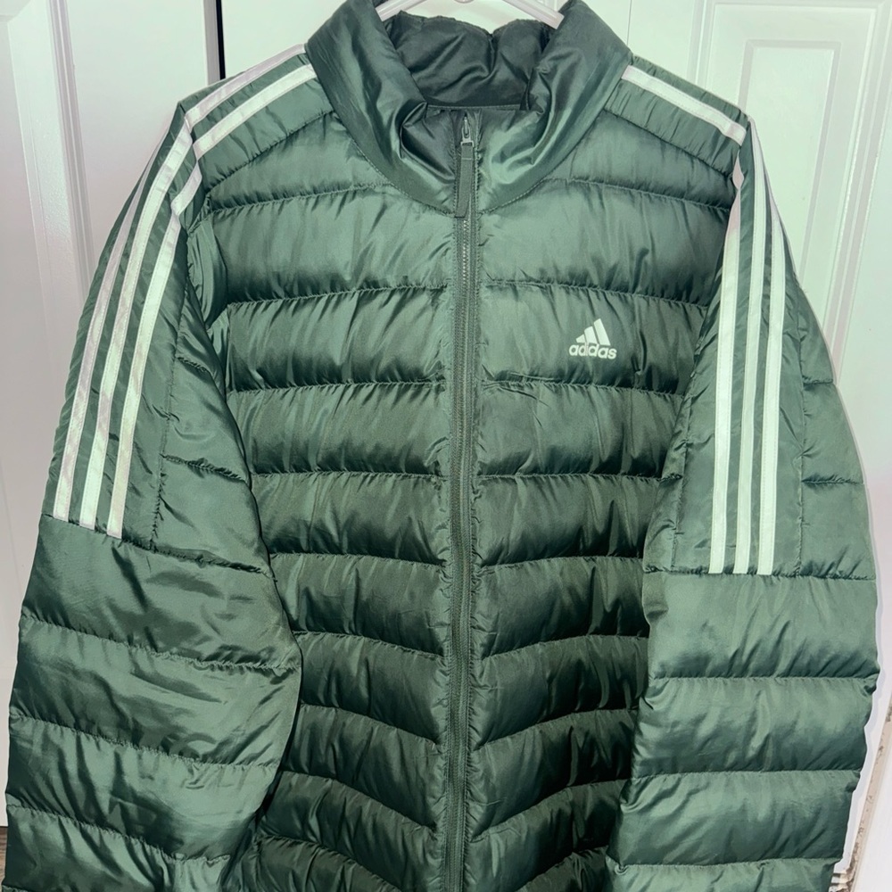 Adidas jacket - Picture 2 of 3